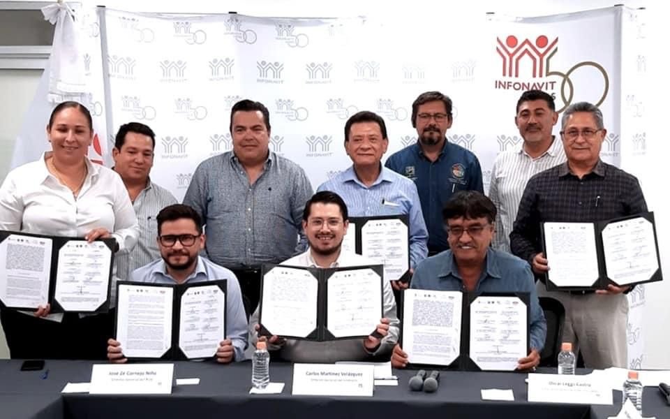 ¡FIRMÓ COVENIO EL AYUNTAMIENTO CON INFONAVIT! – alDíaBCS