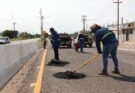 REALIZAN TRABAJOS DE BACHEO EN LA PAZ